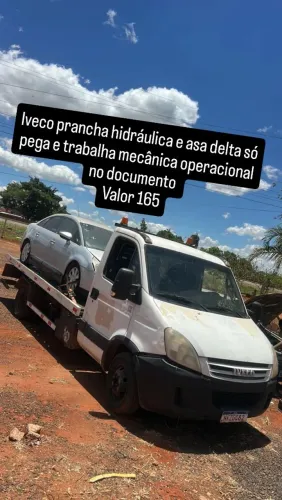 Iveco guincho e asa delta 