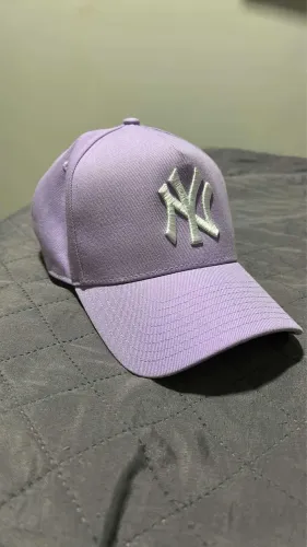 Boné New Era original