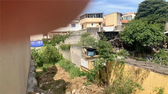 Terreno à venda em Parque vitória - SP