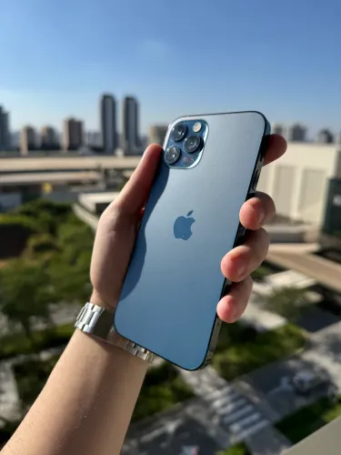 iPhone 12 Pro azul 128Gb azul em ótimo estado!
