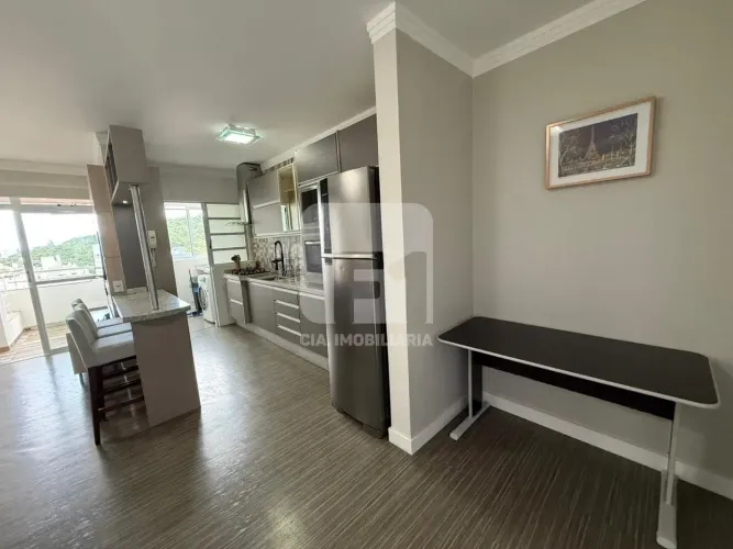 Apartamento de 2 dormitórios à venda no Itacorubi