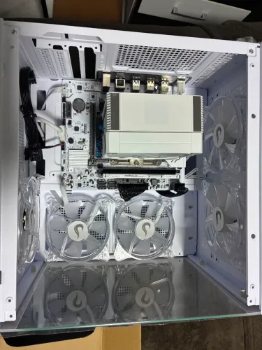 PC Gamer X99 Xeon 2667v4 3,6Ghz + 500GB SSD Nvme + 8Gb RAM (Só falta Placa de Vídeo)