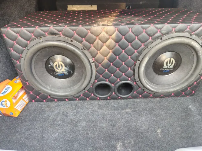 Vendo subwoofer Pioneer 