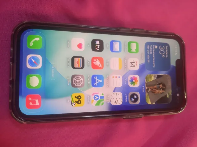 Vendo iPhone 13 bem conservado todo original do meu uso