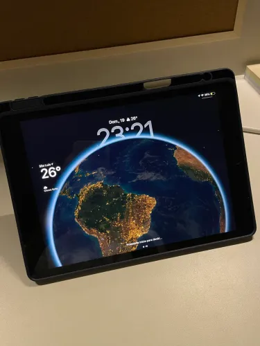 Ipad 9ª geração(64GB) com capinha e caneta