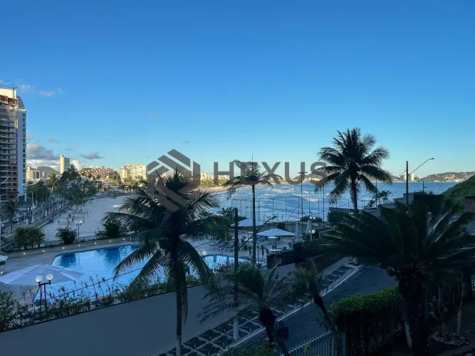 Apartamento reformado frente mar com varanda, vista mar e lazer de clube, Pitangueiras, Gu