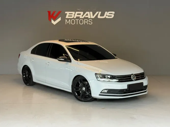 Volkswagen Jetta Highline 2.0 TSI 16V 4P Tiptronic 2017