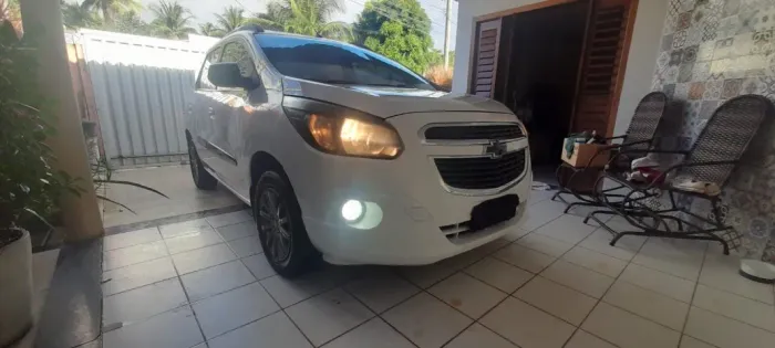 Chevrolet Spin Advantage 1.8 8V Econo.flex 5P Aut. 2015