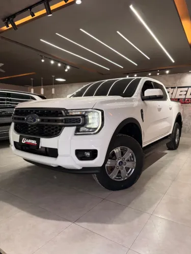 Ford Ranger XLS 3.0 V6 4X4 CD Diesel Aut. 2024