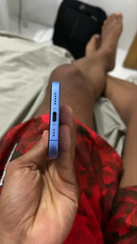 iPhone 16 único dono com caixa 