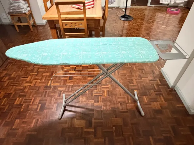 Tábua de passar roupa 
