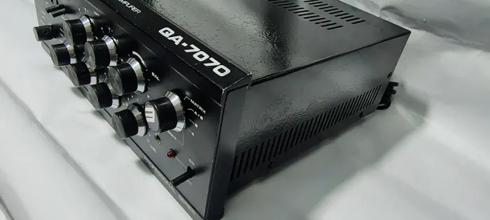 AMPLIFICADOR VINTAGE GUASAR QA-7070 REVISADO
