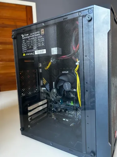Computador completo - ótimo desempenho para jogos, estudos e trabalho