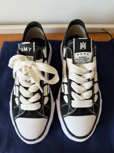 tenis MMY Bones Sneaker