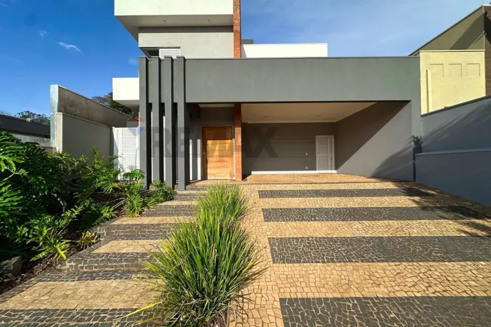 Casa em Condomínio à Venda no bairro Bonfim Paulista em Ribeirão Preto