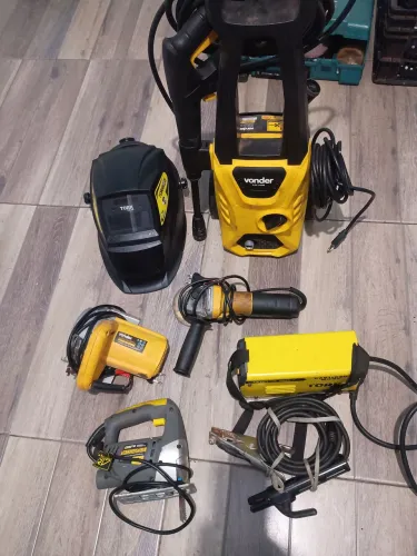 Vende-se equipamentos $1200 todos 127 volts...aceita cartão