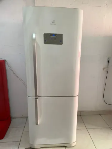 Geladeira Electrolux Inverse 454 Litros