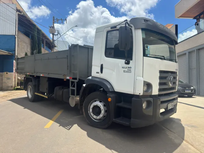 VW 17230 ANO 2020 CAMINHÃO CAÇAMBA DE ABRIR LATERAL