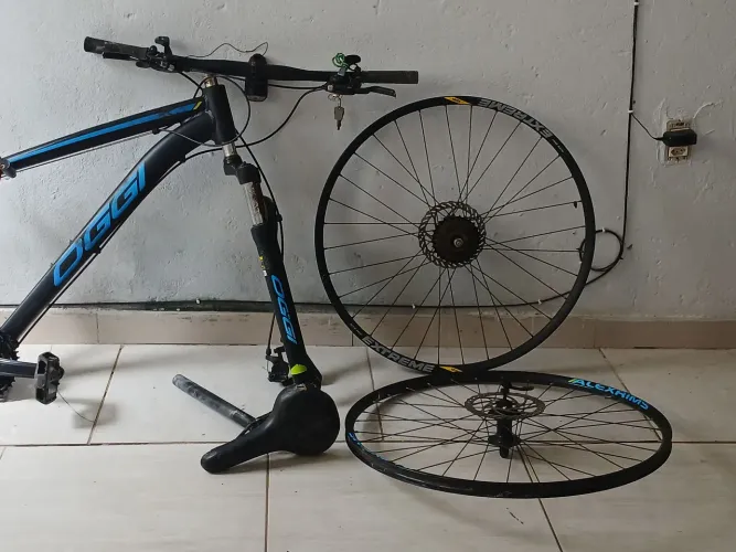 Bicicleta oggi aro 29 Quadro 17