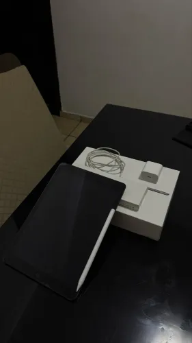 iPad 9ª Geração - 64GB Wi-Fi | Semi Novo