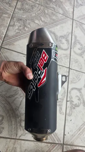 Escapamento Bell parts novinho,usado apenas 15 dias na moto