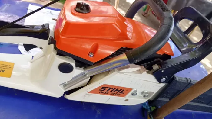 Vendo motor serra novo