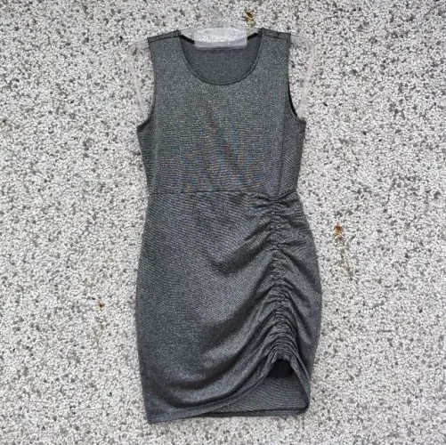 Vestido festa lurex prateado P
