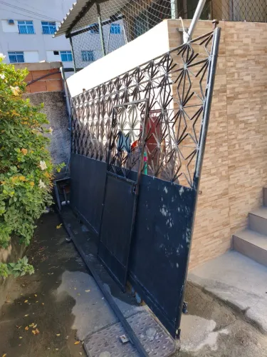 Portão social e garagem ferro 3,90x2,10 pra sair hoje