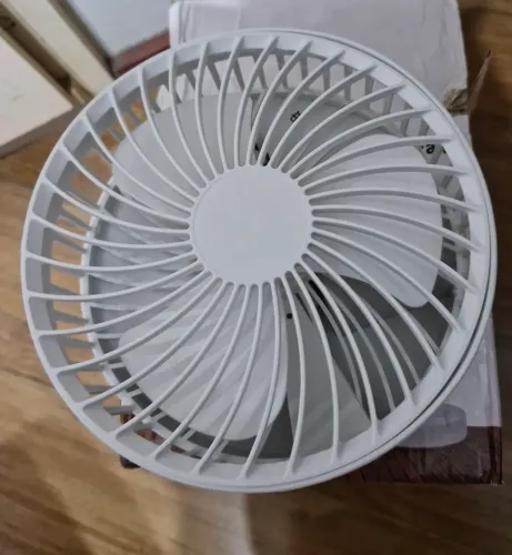 Ventilador portátil sem fio, dobrável, carregável via USB seminovo