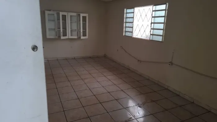 Casa no Conjunto Vera Cruz (proximo da Maternidade Celia Camara)