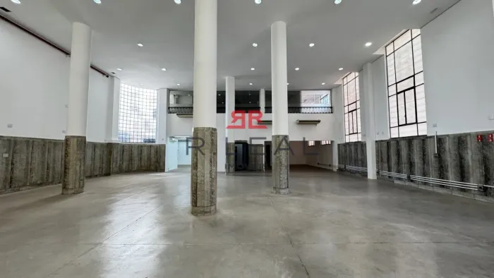 Imóvel Comercial para Locação - Antigo Banco no Centro de Bauru/SP