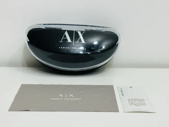 Capa case Armani Exchange original em excelente estado.