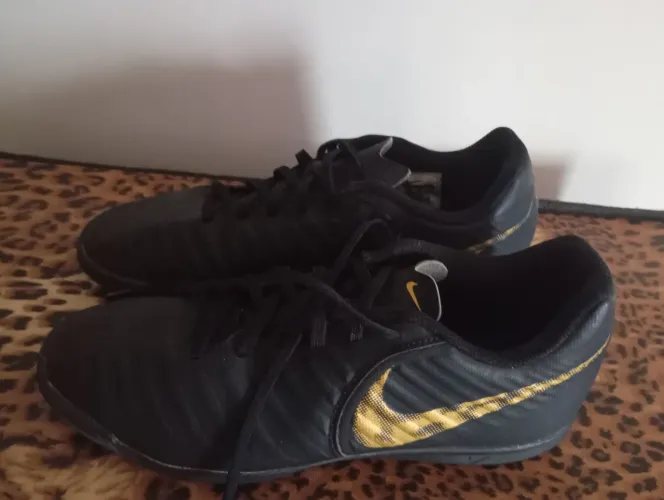 Chuteira da Nike