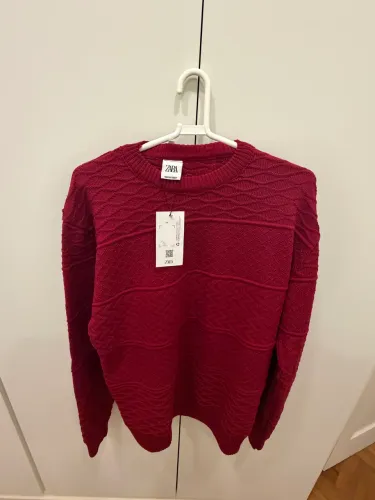 Camisa de frio Zara vermelha manga longa