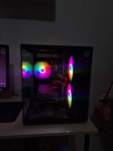 PC Gamer Completo RX 580 8GB + i5 | Gabinete Aquário Lindo (Roda Tudo)