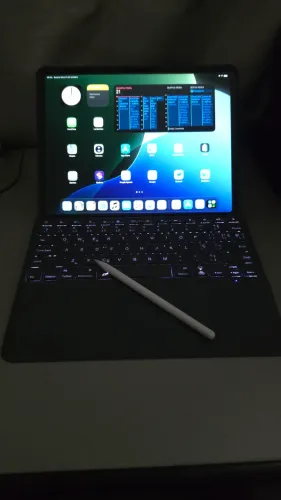 iPad Air 13" M2 Impecável Excelente Estado