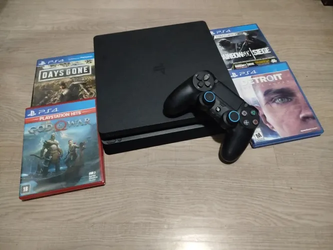 PS4 Slim 1TB com 4 jogos MÍDIA FÍSICA