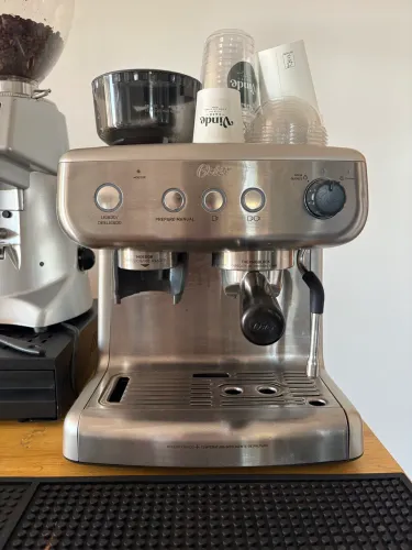 Cafeteira Espresso Oster Xpert Perfect Brew - Semi Nova, Excelente Estado