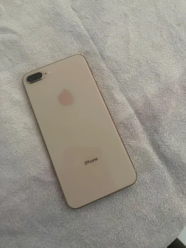iPhone 8 Plus