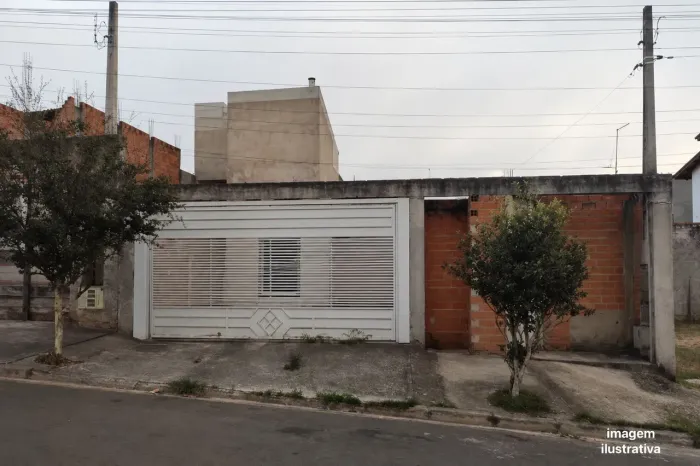 Casa 3/4 parcelada