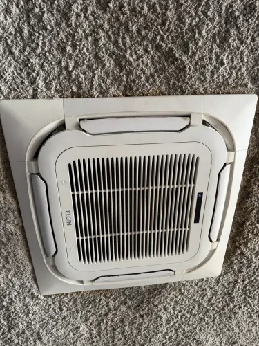Ar condicionado cassete K7 elgin 60.000