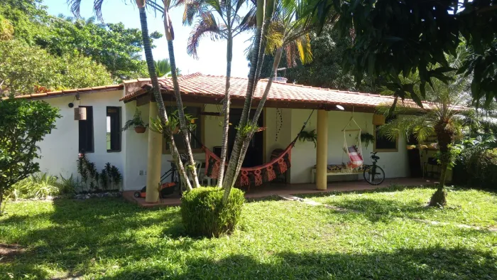 Casa no Cond. Orixas, otima localizacao, 2 portarias 24h, piscina privativa, area verde