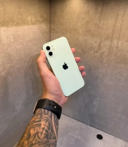 IPHONE 12