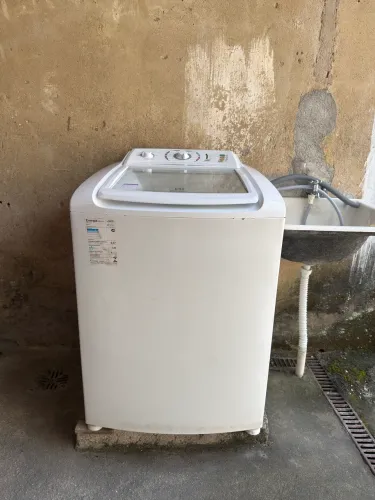 Maquina de Lavar Semi Nova