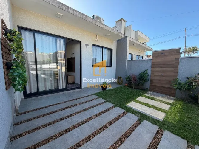 Casa a venda próximo ao mar em Pontal do Paraná