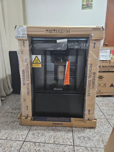 Fogão de Piso Brastemp 5 Bocas Mesa Vidro Turbo Chama Preto BFS5VCEUNA - Bivolt NOVO!