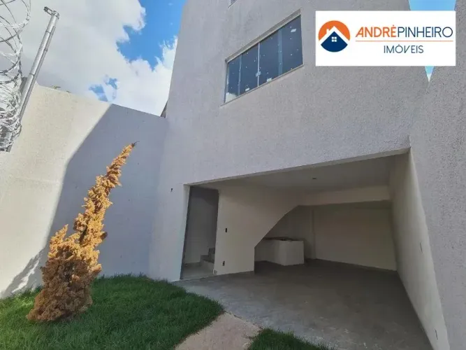 CASA A VENDA NO BAIRRO CÉU AZUL 2 QUARTOS 2 VAGAS
