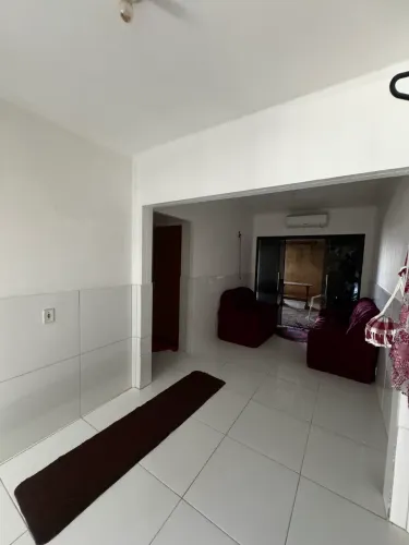 Vendo Casa térrea com garagem coberta