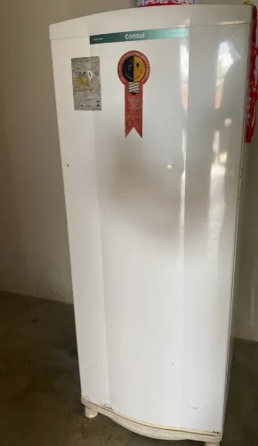 Geladeira cônsul 