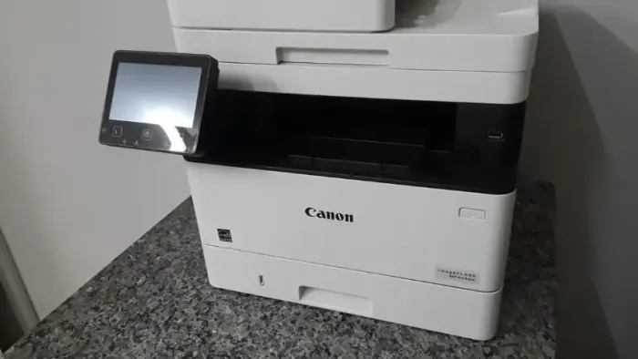 Impressora Canon Laser Mf445dw Defeito Na Gaveta E Risco na impressão (Usado)